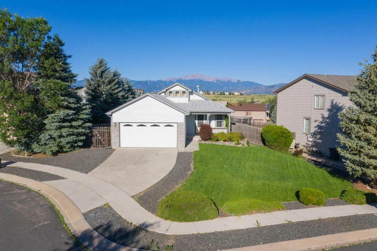 Cozy 4Br House With Peak Views In Colorado Springs Villa Esterno foto